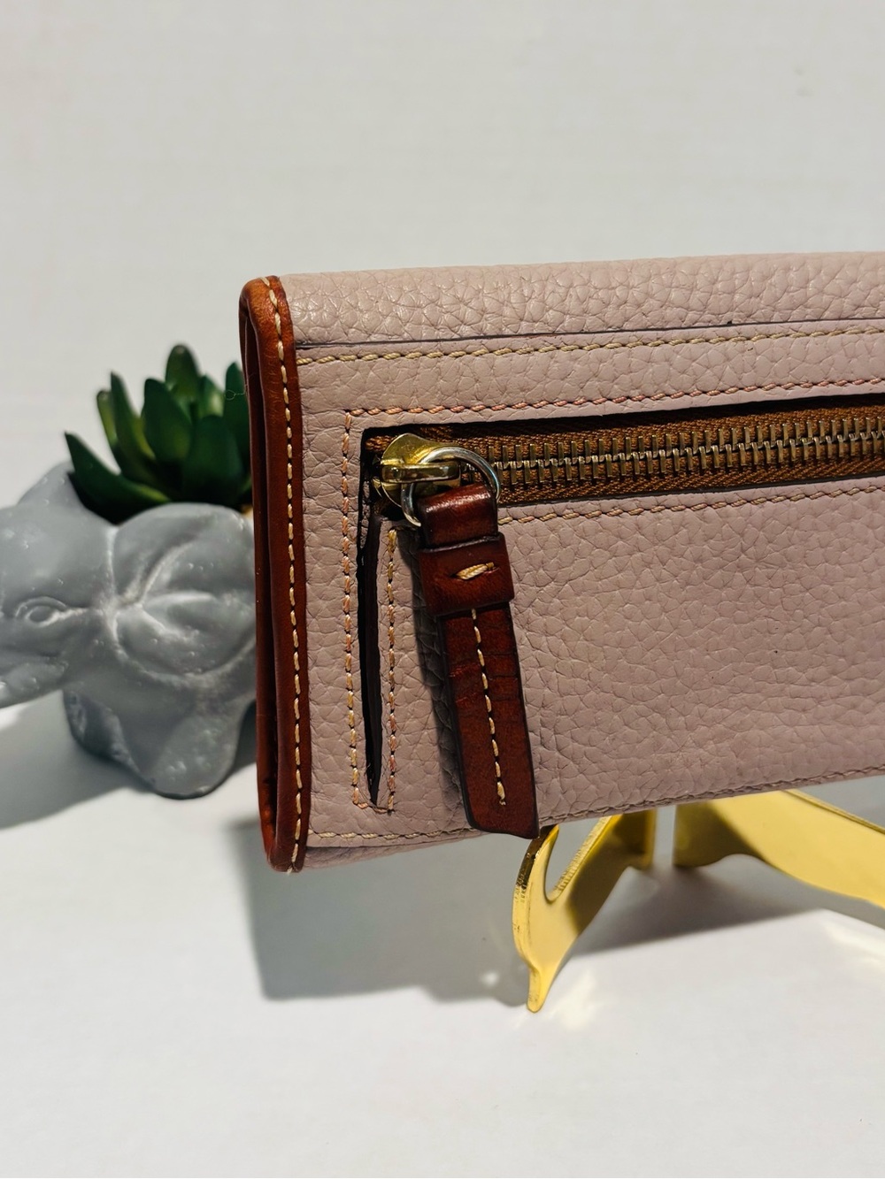 Dooney & Bourke Pebble Leather Wallet w - Picture 4 of 10